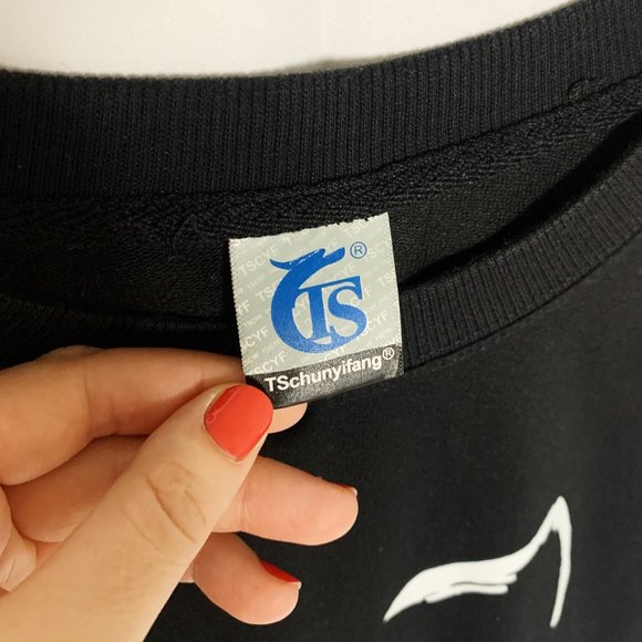 Cat Sweatshirt TSchunyifang Size Medium Black - Picture 4 of 4